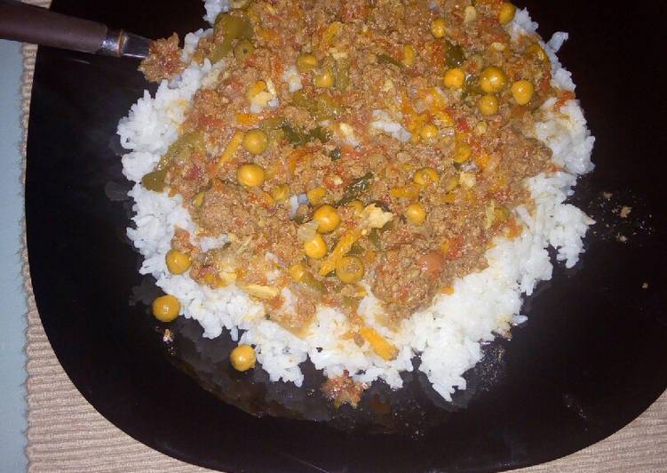 Rice and minced meat,peas stew...#local food contest.Mombasa
