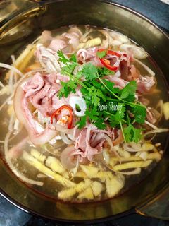 Hình của món Bê Thui Nhúng Dấm.