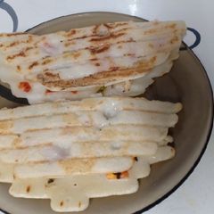 A picture of Sooji uttapam.