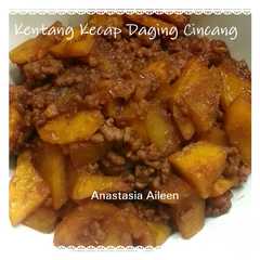 A picture of Kentang Kecap Daging Cincang.