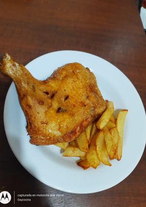 Una foto de Pata De Pollo Frito Aromatizado