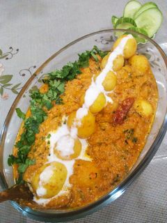 दम आलू (Dum Aloo recipe in hindi) रेसिपी मुख्य फोटो