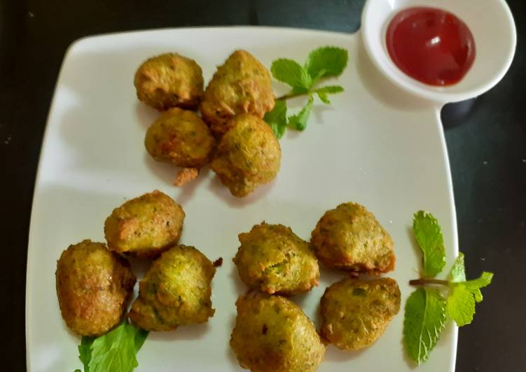 Pudina-Rice Pakoras