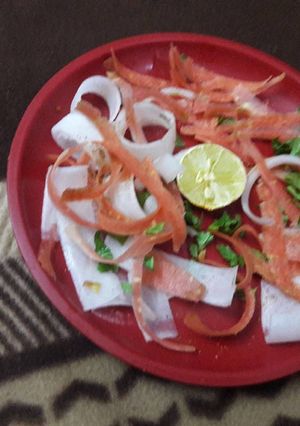 A picture of Ribban Salad.