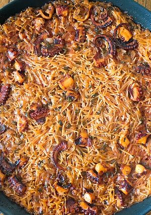 Foto principal de Fideuà de pulpo (Terminada al horno)