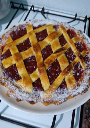 Una foto de Pastafrola clásica con membrillo