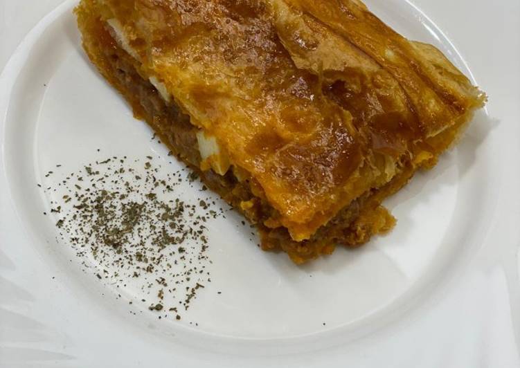 Empanada de carne y huevo Bogart