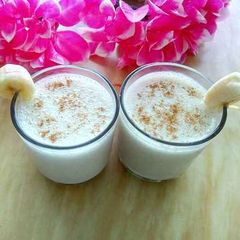 A picture of Spiced Banana Milkshake.