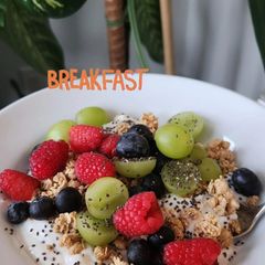 A picture of Breakfast Parfait.