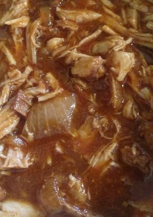 A picture of Crock-Pot Pulled Pork.