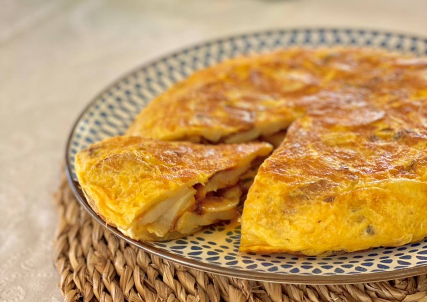 Tortilla de patatas en airfryer y sartén