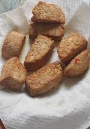 A picture of Awara (fried tofu).