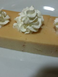 Una foto de Flan de turrón