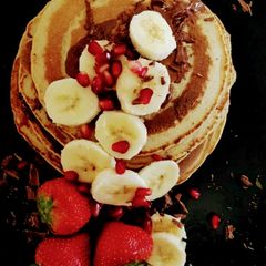Banana chocolate pancake A picture of Banana chocolate pancake.