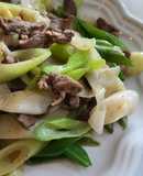 大葱炒羊肉