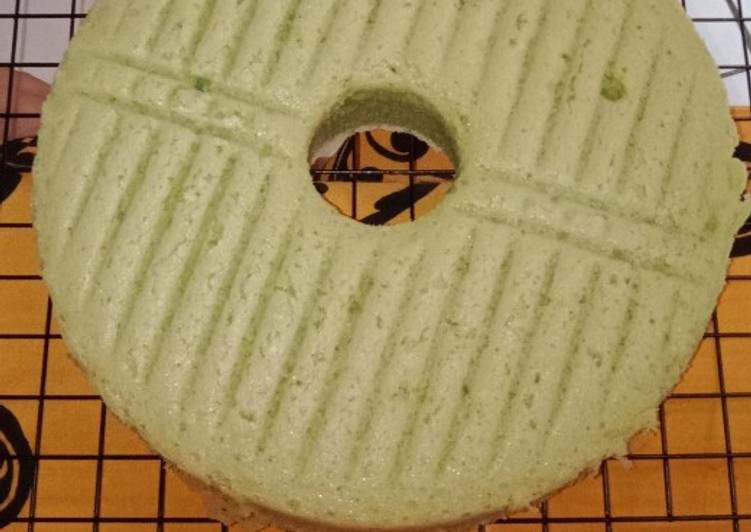 Langkah Mudah untuk Menyiapkan BOLU PANDAN (Jus pandan wangi) yang Bisa Manjain Lidah