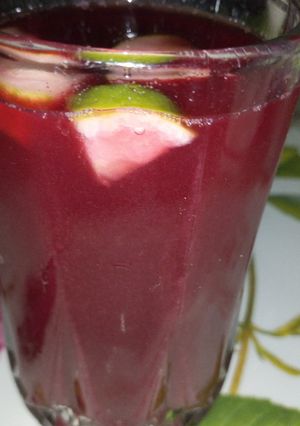 A picture of Beetroot Sangria.