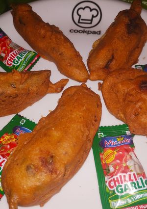 A picture of Hari mirch pakorde.