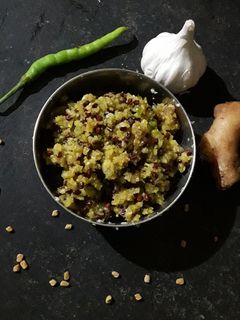 મેથી લસણ ની ચટણી (Fenugreek Garlic Chutney Recipe In Gujarati) રેસીપી મુખ્ય ફોટો