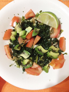 Una foto de Riquísima y Sencilla ensalada 🥗