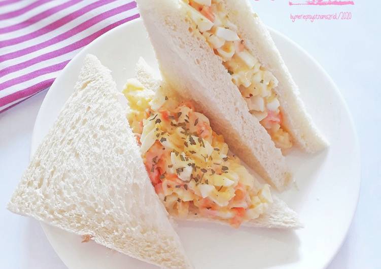 Crab & Egg Sandwich