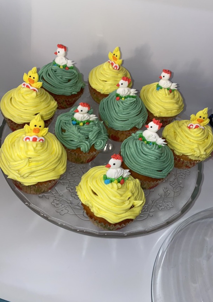Φωτογραφία της συνταγής Frosting πασχαλινό 🐣🐓 για cupcakes 🧁