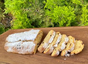 Una foto de Stollen - Pan Dulce Alemán