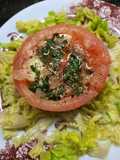 Tomate relleno mediterráneo