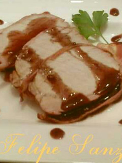 Una foto de Lomo de cerdo con salsa de vino tinto