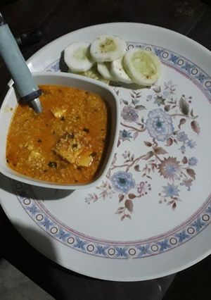 A picture of Shahi paneer.