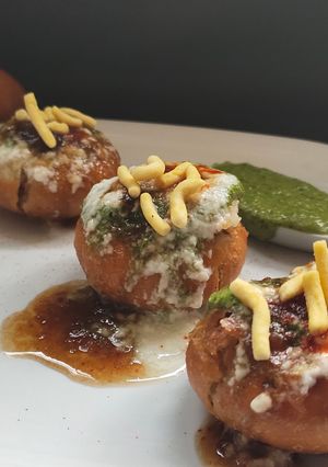 A picture of Mini kachori chat bites.