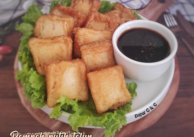 Pempek putih telur