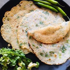 A picture of Rice flour chilla.