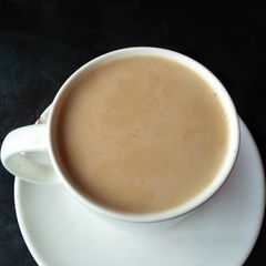 A picture of Goat milk tea.