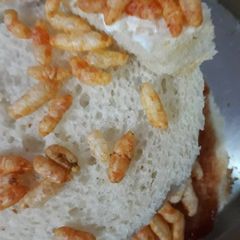 A picture of Bhel Sandwich.