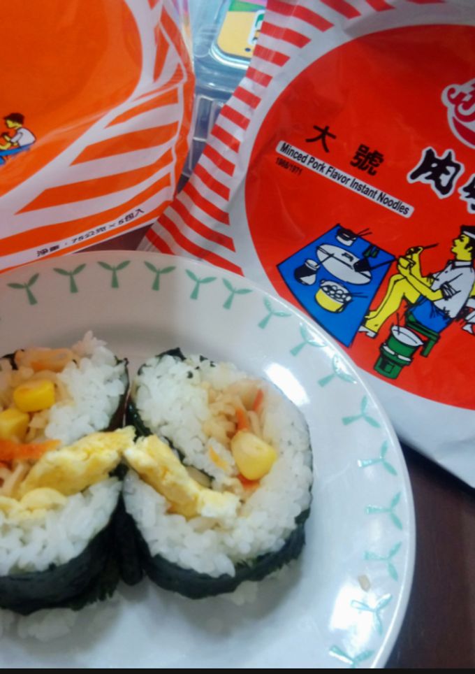 炒泡麵壽司 的食譜成品照片