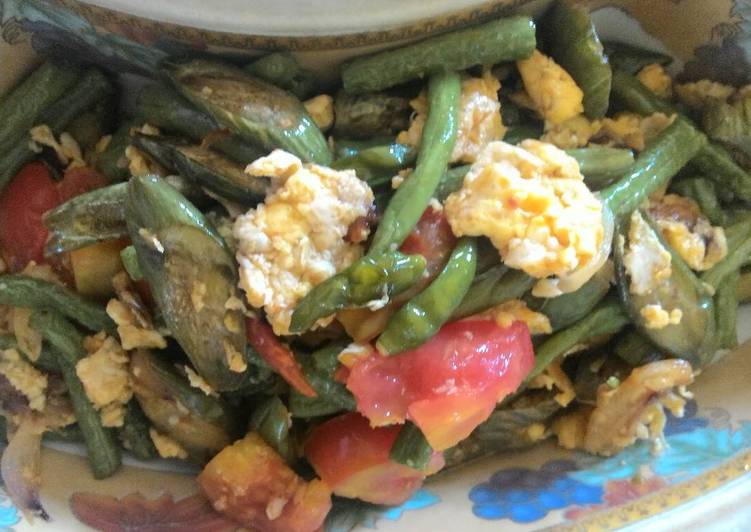 Oseng Kacang Panjang + Terong Hijau + Telur