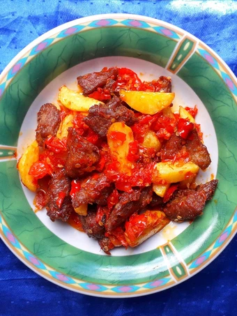 Langkah Mudah untuk Menyiapkan Resep Balado Daging Sapi dan Kentang Anti Ribet, Bisa Manjain Lidah