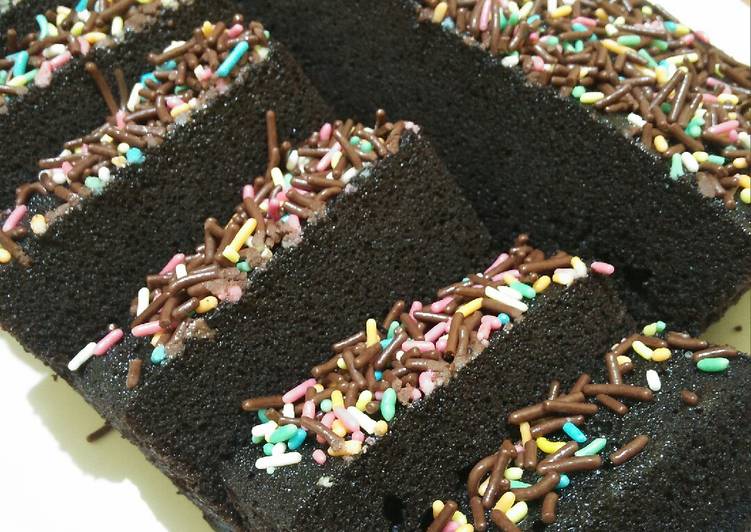 Bronis no mixer no oven dan takaran Sendok