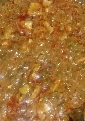 A picture of Matar paneer.