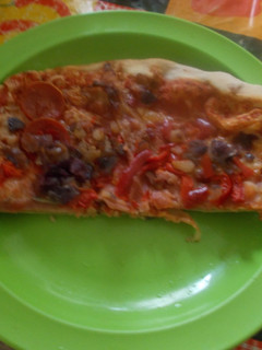 Magyaros pizza recept fotója