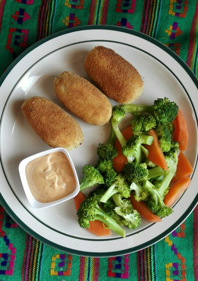 Una foto de Croquetas de pollo y papa