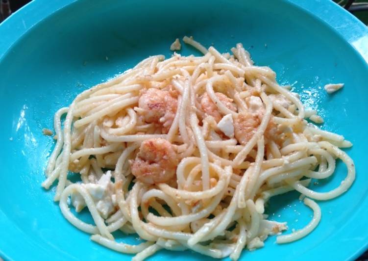 Spaghetti Shrimp Salted Egg