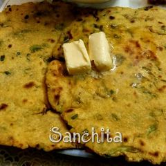 Makki Bathua Parantha A picture of Makki Bathua Parantha.