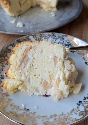 Une photo de Gâteau soufflé à la ricotta et pomme