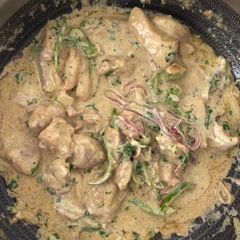 A picture of Reshmi Chicken.