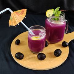 A picture of Fresh jamun sharbat.