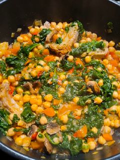 Una foto de Garbanzos con espinacas