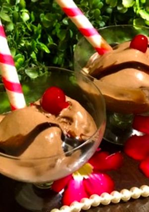 A picture of Chocolate Icecream.