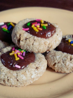 Una foto de Galletitas de avena y coco (tipo pepas)